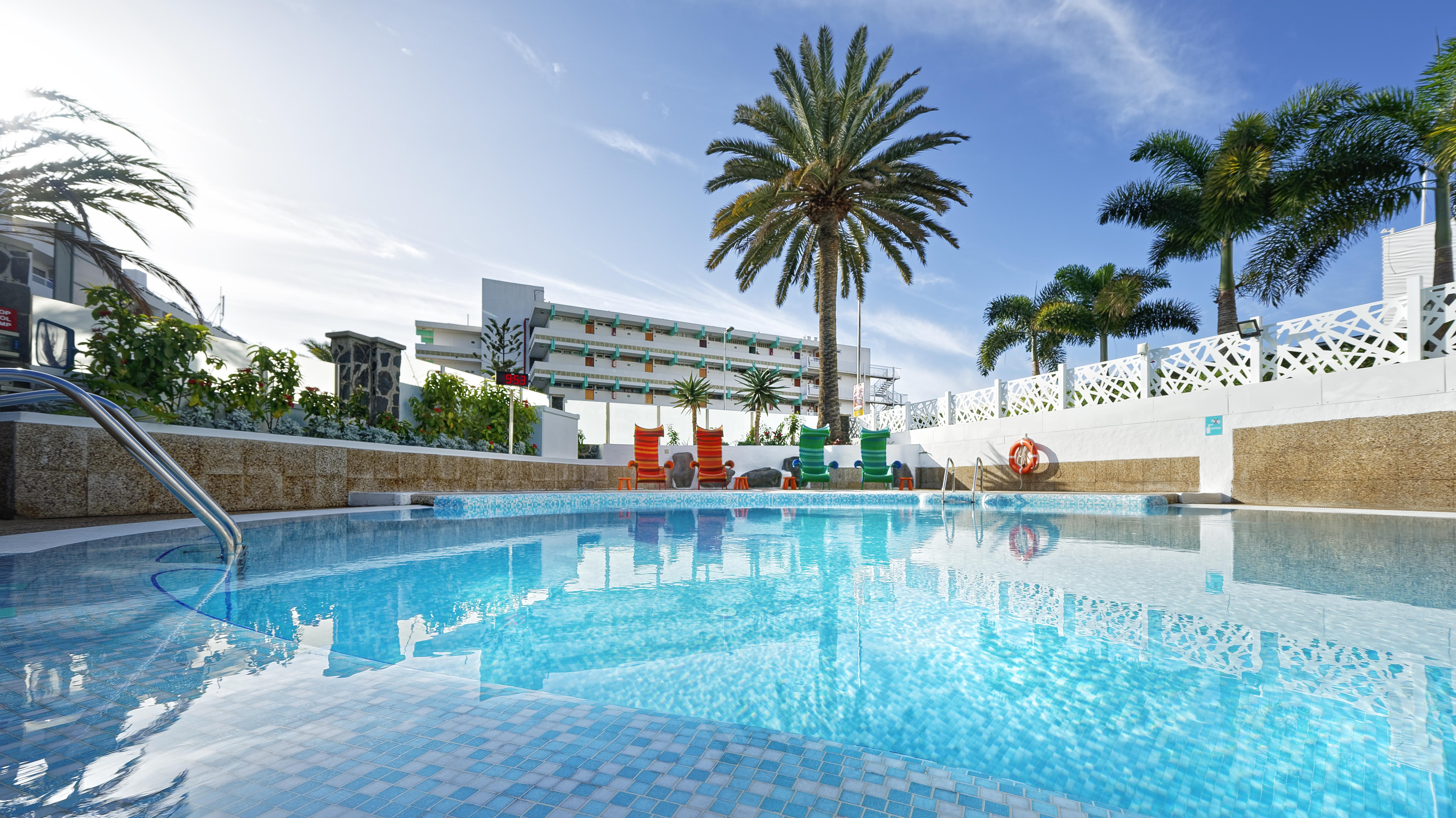 Bull Escorial & Spa プラヤ・デル・イングレス エクステリア 写真